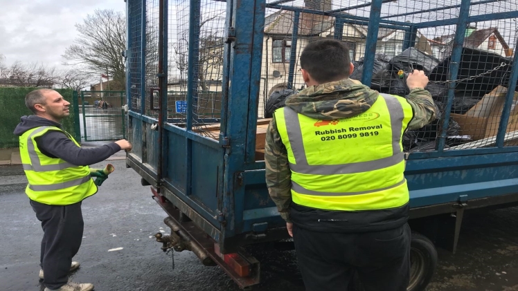 What Should You Look for in Rubbish Clearance Companies?