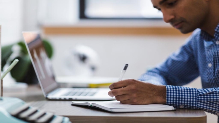 Where to find a Part-time FD in Birmingham (UK)