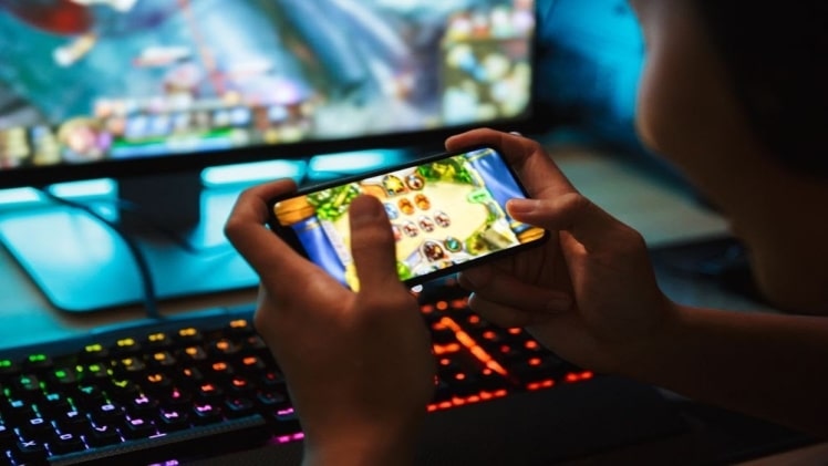 5 Online Multiplayer Games Everyone Should Try