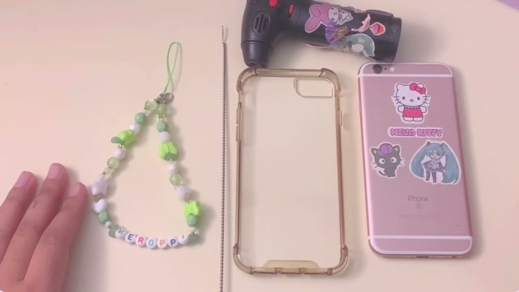 How to Use Phone Chains