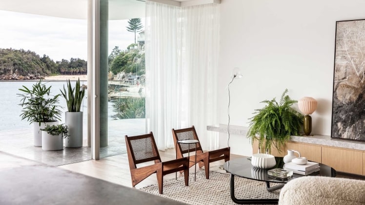 Which Online Furniture Stores Have the Best Plans?