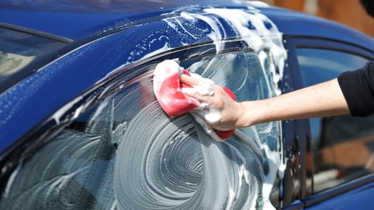 Why Car Decal Advertising Is a Smart Idea – A Primer for Business Entrepreneurs