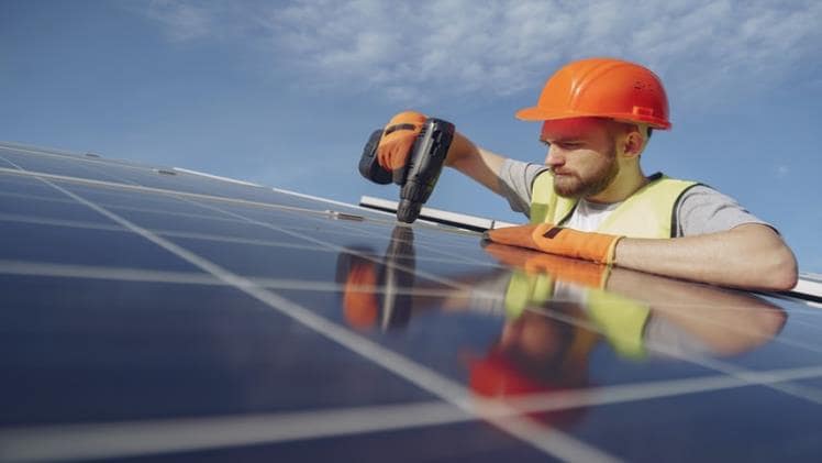 Why There’s Never Been A Better Time For A Commercial Solar System