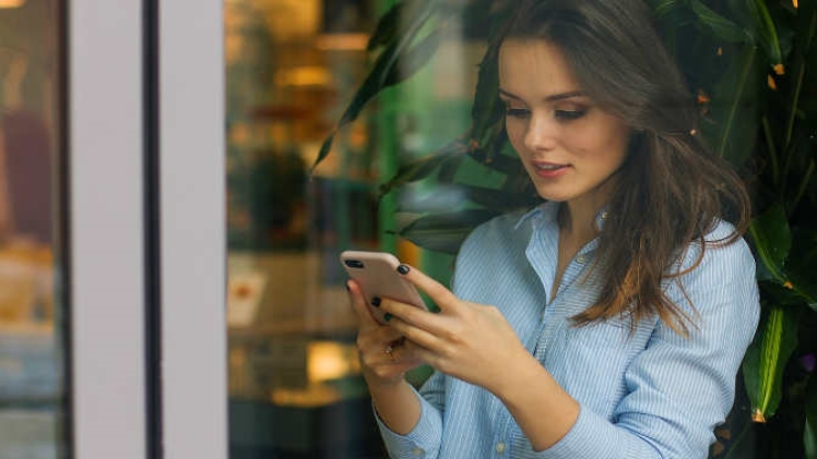 Benefits of Recording Voice Memos to Send to Your Loved Ones