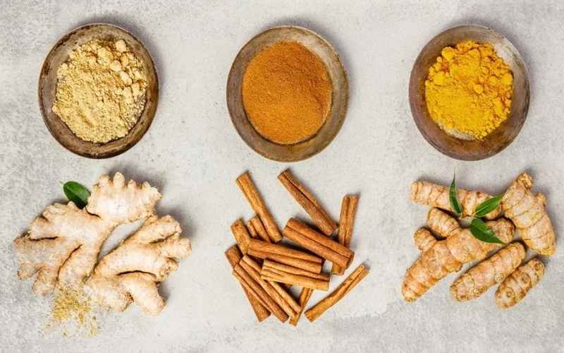 7 Spices and Herbs That Go Together When Cooking