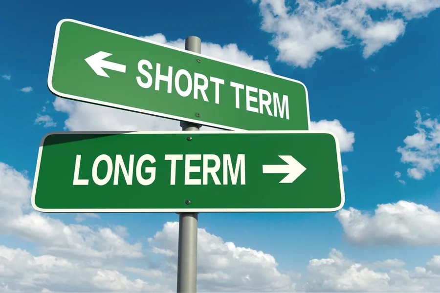 Short-Term Credit, Long-Term Thinking Short-Term Credit